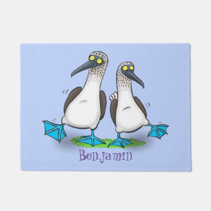 Grappig, gelukkig blauw gefundeerde cartoon die op deurmat