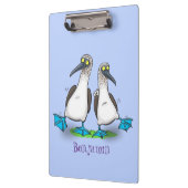 Grappig, gelukkig blauw gefundeerde cartoon die op klembord (Links)