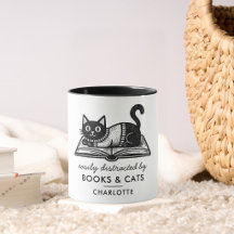 Grappig gemakkelijk afgeleid door boeken en katten