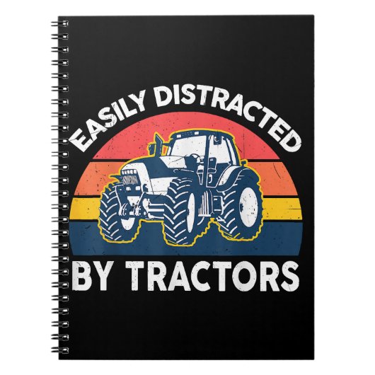 Grappig gemakkelijk afgeleid door tractoren-Shirt  Notitieboek (Voorkant)