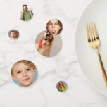 Grappig gepersonaliseerd feesthoofd aangepaste fot confetti<br><div class="desc">Verhoog uw feesten met onze Funny Personalized Party Head Custom Photo 6 Face Confetti, een prachtige aanvulling op elk evenement dat net zo uniek is als uw gekoesterde momenten! Deze gepersonaliseerde face confetti is ontworpen voor verschillende gelegenheden, waaronder vrijgezellenfeesten, verjaardagen, baby showers en meer. Voeg een persoonlijk tintje toe door...</div>