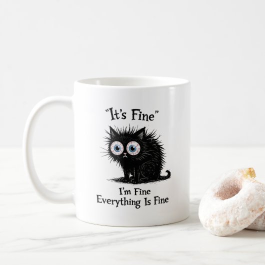 Grappig Gestrest Kat T-Shirt – Het Is Prima Meme Koffiemok (Met donut)