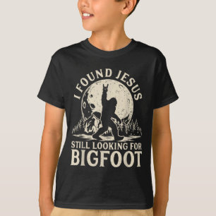 Grappig Gevonden Jezus Op Zoek Naar Bigfoot Christ T-shirt
