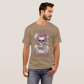 Grappig, gewoon wachten op Halloween Skeleton Spoo T-shirt (Voorkant volledig)