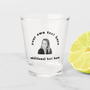 Grappig gezicht verjaardag foto afbeelding shot glas