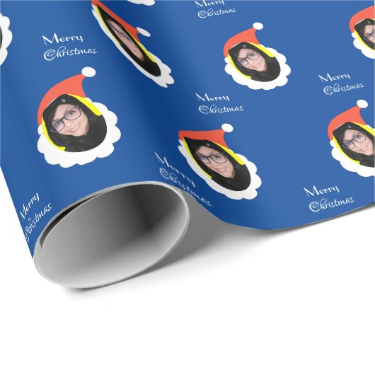Grappig gezicht Vrolijk Kerstmis Foto Aangepast Cadeaupapier (Rol Hoek)
