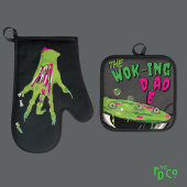 Grappig Ghoulishly Delicious De Wok-ing Dad Pun Ovenwant & Pannenlap Set