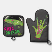 Grappig Ghoulishly Delicious Woking Dead Pun Ovenwant & Pannenlap Set (Voorkant)