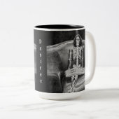 Grappig gotisch zwart-wit skelet tweekleurige koffiemok (Voorkant rechts)