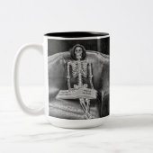 Grappig gotisch  zwart-wit skelet tweekleurige koffiemok (Links)