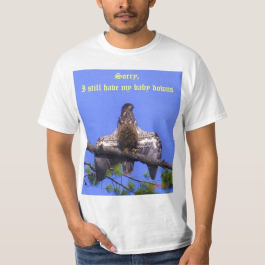 Grappig grote momentopname met baby Bald Eagle op T-shirt (Voorkant)