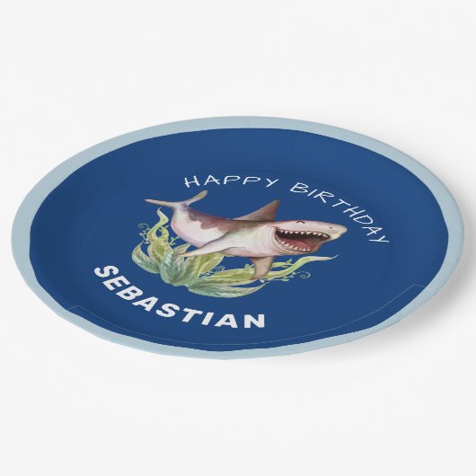 Grappig haai jongens blauwe oceaan verjaardagsfees papieren bordje (Gekanteld)