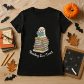 Grappig Halloween bibliothecaris lezen is een trak T-shirt