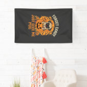 Grappig Halloween Pug Snoep Design_1 Spandoek (Insitu)