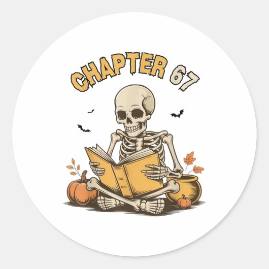 Grappig Halloween-skelet leest boek 67 memes _1 Ronde Sticker (Voorkant)