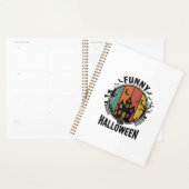 Grappig Halloween Spukhuis Vintage Vector Ontwerp Planner (Display)
