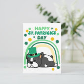 Grappig Happy St. Patrick-dagpuppy met regenboog Feestdagenkaart (Staand voorkant)