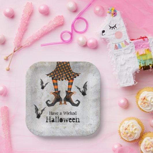Grappig heks benen en vleermuizen slecht Halloween Papieren Bordje (Feest)