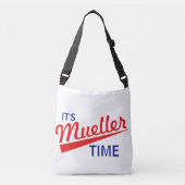 Grappig "Het is Mueller Time" Crossbody Tas (Voorkant)