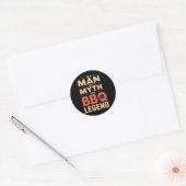 Grappig het Man De mythe De BBQ Legend Vaderdag Ronde Sticker (Envelop)