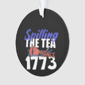 Grappig het morsen van de thee sinds 1773 Patriott Ornament (voorkant)