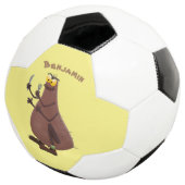 Grappig hongerige lelijke cartoon voetbal (Drie kwart)