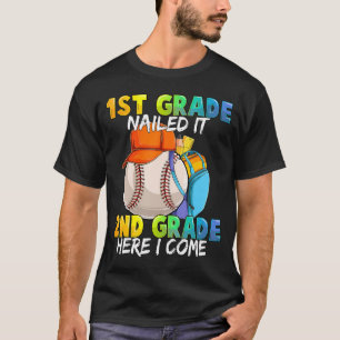 Grappig honkbal 1e klas genageld het laatste dag v t-shirt