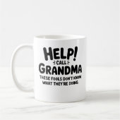 Grappig Hulp Oproep Oma Cadeau Oma  Koffiemok (Links)
