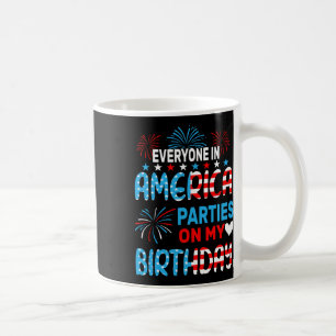 Grappig iedereen in Amerika feesten op mijn verjaa Koffiemok