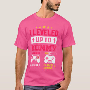 Grappig, ik ben gepromoveerd tot mama 2025 Eerste T-shirt