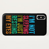 grappig ik slaap niet ik rust gewoon mijn ogen Case-Mate iPhone case (Achterkant (horizontaal))