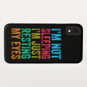 grappig ik slaap niet ik rust gewoon mijn ogen uit Case-Mate iPhone case (Achterkant (horizontaal))