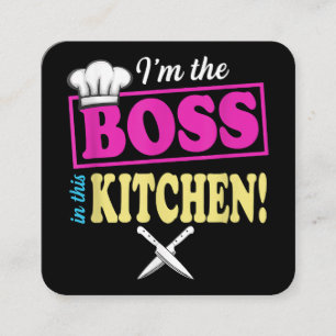 Grappig in de baas in deze keuken T-shirt koken Vierkante Visitekaartje