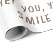 Grappig inpakpapier met speelse Giraffe - Smile (Rol Hoek)