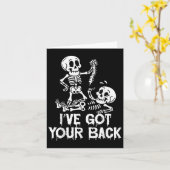 Grappig Ive Got Your Back Grappig Skelet Halloween Kaart (Gele Bloem)