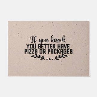 Grappig, je kunt beter Pizza of Pakketten hebben, Deurmat