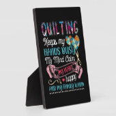 Grappig kantelen houdt mijn handen bezig fotoplaat (Zijkant)