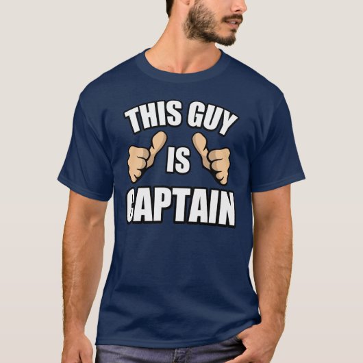 Grappig kapitein gezegde: Deze man is kapitein T-shirt (Voorkant)