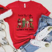 Grappig Kerst Koffie T-Shirt – Aangedreven door Ko