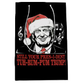 Grappig Kerst President Trump Pyjama's Ugly Xmas Medium Cadeauzakje (Voorkant)