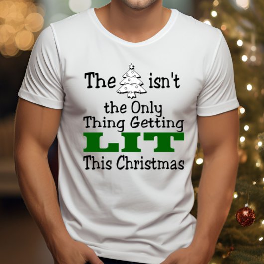 Grappig kerstboomwerk is niet alleen maar iets om  t-shirt
