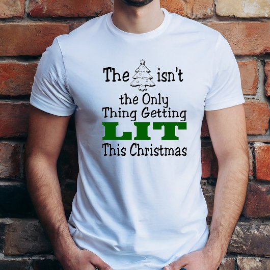Grappig kerstboomwerk is niet alleen maar iets om  t-shirt