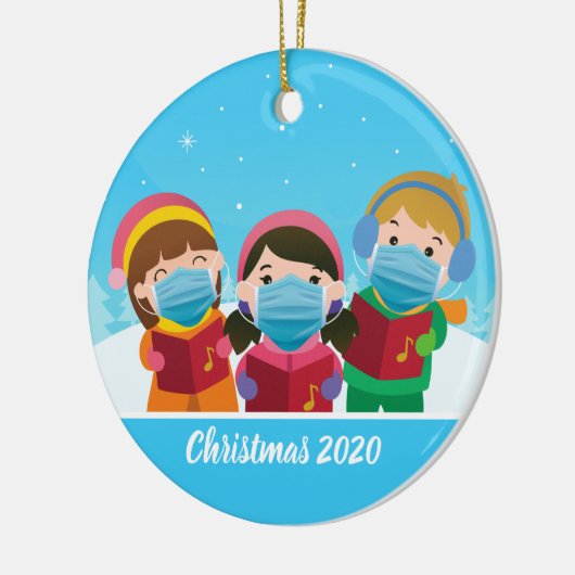 Grappig kerstCarolers in Face Mask Keramisch Ornament (Links)