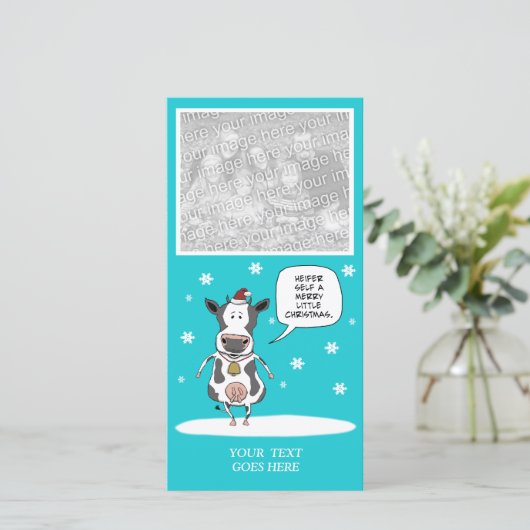 Grappig kerstfeest koe, aanpasbare fotokaart feestdagenkaart (Staand voorkant)