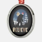 Grappig kerstfeest met Bigfoot Believe Sasquatch Metalen Ornament (Links)
