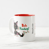 Grappig kerstfeest met Cat Bah Humbug Tweekleurige Koffiemok (Voorkant links)