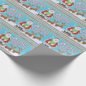 Grappig kerstfeest | Sinterklaas die door de sneeu Cadeaupapier (Hoek)