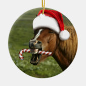 Grappig kerstpaard met kersthoed keramisch ornament (Voorkant)