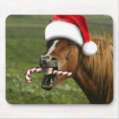 Grappig kerstpaard met kersthoed muismat (Voorkant)