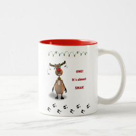 Grappig kerstrood met neus rendier tweekleurige koffiemok